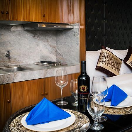 Shine Boutique Hotel 타굼 외부 사진